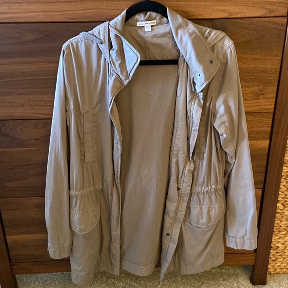 James Perse size 1 women’s utility jacket. Light beige color. Never worn. - Picture 3 of 6
